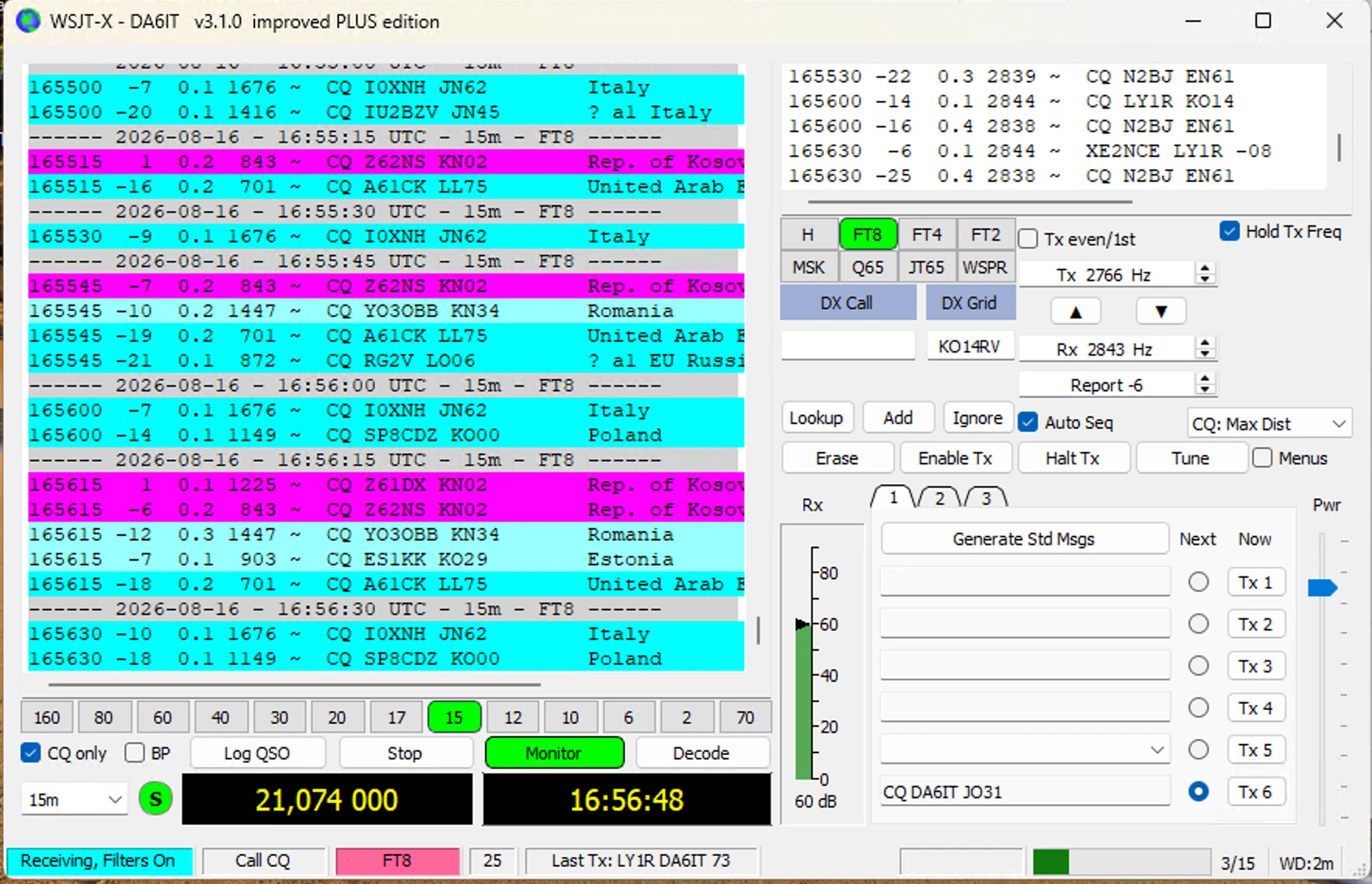 WSJT-X Improved PLUS im FT8-Betrieb auf 15 Metern mit decodierten Stationen und aktiver TX-Frequenz.