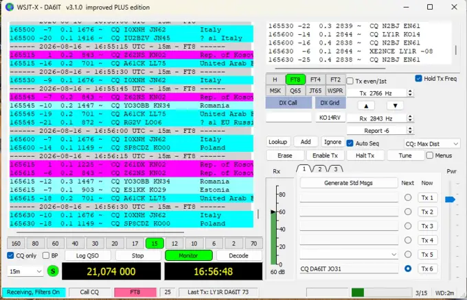 WSJT-X Improved PLUS im FT8-Betrieb auf 15 Metern mit decodierten Stationen und aktiver TX-Frequenz.